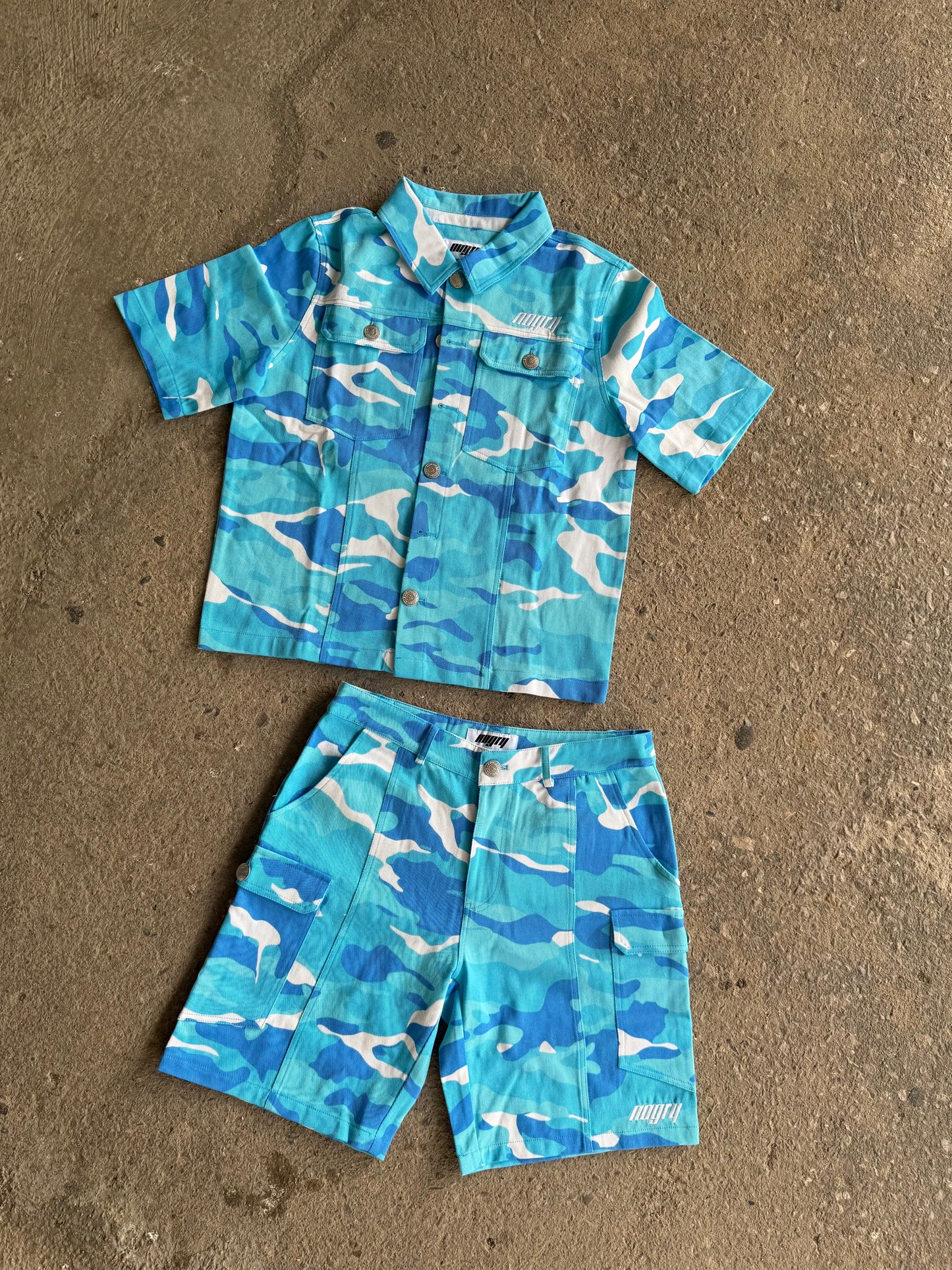 Blue camo set